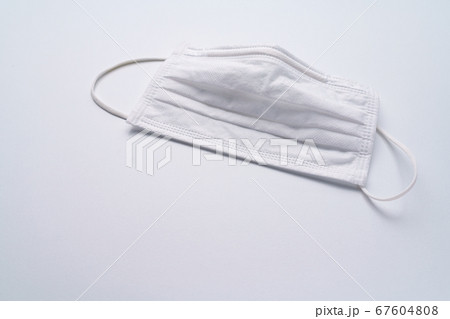 使用済みのマスク 使用済みのマスク 67604808