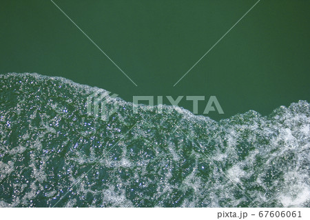 Bubbles on the water surface in the sea Bubbles on the water surface in the sea 67606061
