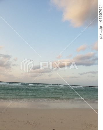 海 空 雲 67607694