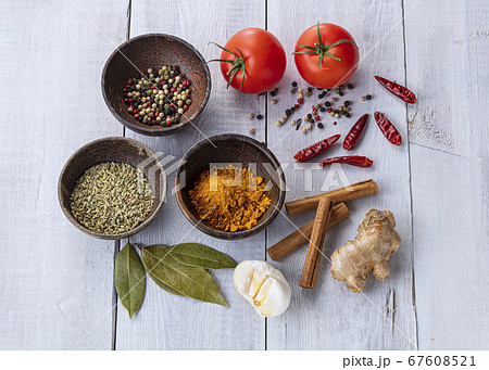 カレースパイス素材 67608521