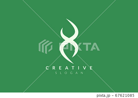 The design of the letter X resembles the structure 67621085