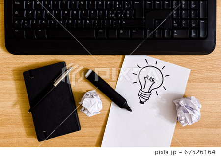 keyboard and light bulb drawing keyboard and light bulb drawing 67626164