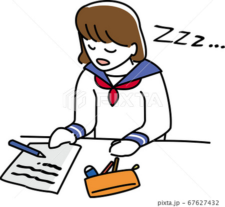 勉強中に居眠りをする女子学生 勉強中に居眠りをする女子学生 67627432