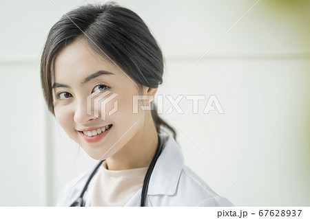 女性 メディカル 女性 メディカル 67628937