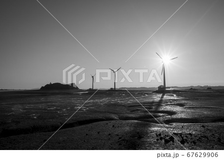 韓国 干潟 風力発電所 67629906