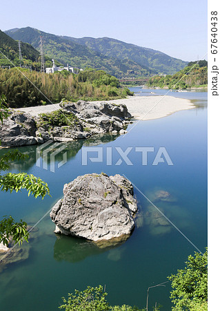 徳島県 春 東みよし町 美濃田の淵 吉野川 徳島県 春 東みよし町 美濃田の淵 吉野川 67640438