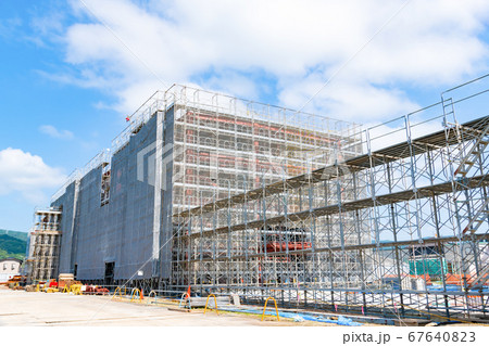 工事現場　建設現場　コンストラクションイメージ 67640823