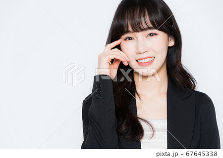 女性 女 女の子 67645338