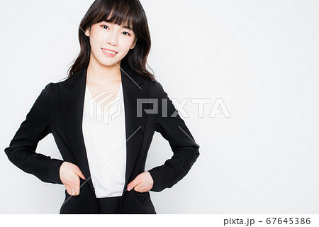 女性 女 女の子 67645386