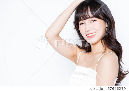 女性 女 女の子 67646239