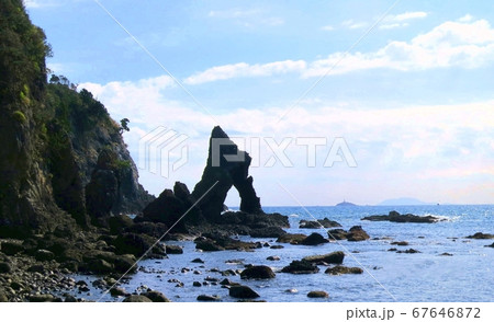 海岸 磯 岩 青空 タライ岬 海岸 磯 岩 青空 タライ岬 67646872