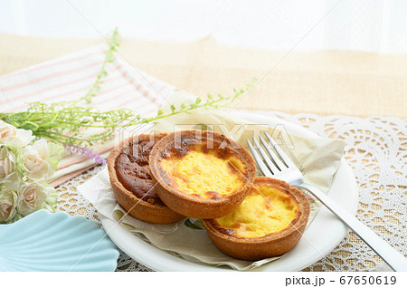 エッグタルト　焼生菓子 67650619