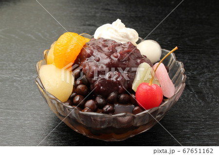 あんこたっぷりのクリームあんみつ あんこたっぷりのクリームあんみつ 67651162