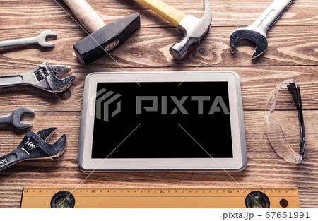 Repair service request 67661991