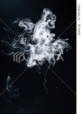 煙　スモーク  67664601