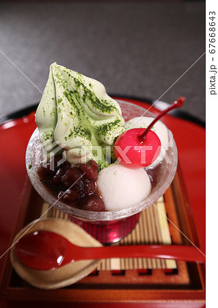 抹茶ソフト白玉団子和風パフェ 抹茶ソフト白玉団子和風パフェ 67668643