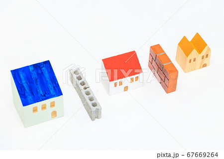 住宅　建築　境界　イメージ 67669264