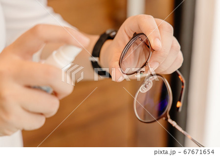 Eyeglass cleaner, hand spray cleaning glasses for clear vision and remove Sweat stains, Eyeglass cleaner, hand spray cleaning glasses for clear vision and remove Sweat stains, 67671654