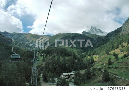 スイス、ツェルマット、クライン・マッターホルン行ゴンドラ 67673333