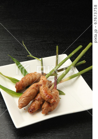 根しょうがの肉巻き 根しょうがの肉巻き 67673758