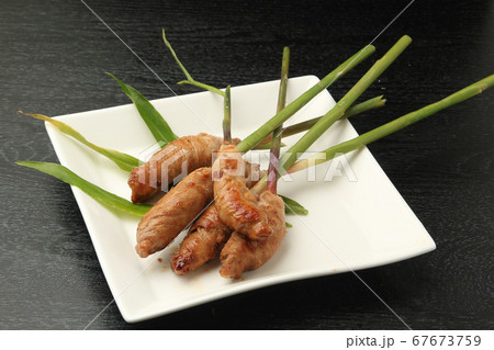 根しょうがの肉巻き 根しょうがの肉巻き 67673759