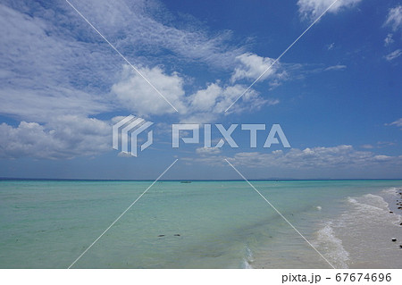 バンタヤン島の海 バンタヤン島の海 67674696