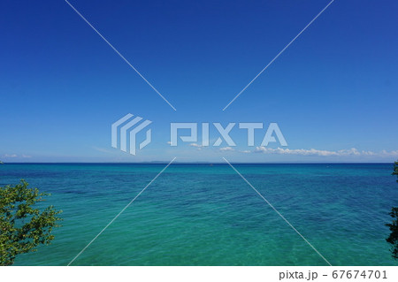 バンタヤン島の海 67674701