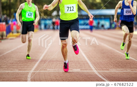 winning finish man runner athlete 67682522