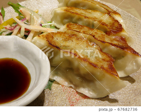 時々食べたくなる餃子 時々食べたくなる餃子 67682736