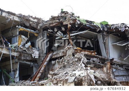 建物 解体 廃墟 67684932