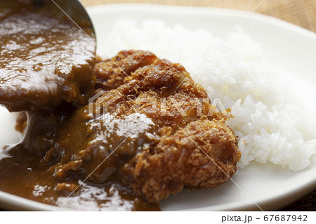 カツカレー カツカレー 67687942