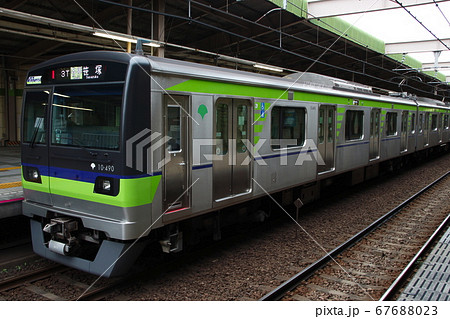 ［S］都営地下鉄新宿線10-400形（各駅停車） 67688023