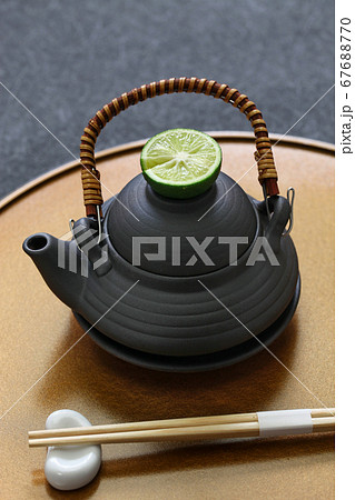 松茸と鱧の土瓶蒸し 松茸と鱧の土瓶蒸し 67688770