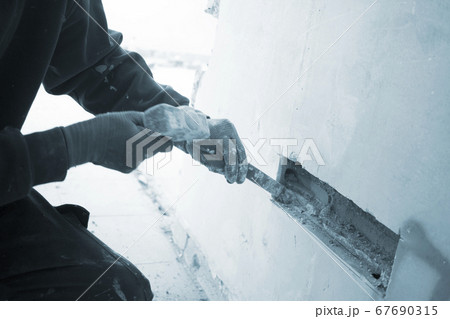 Refurbishment building site works in house 67690315