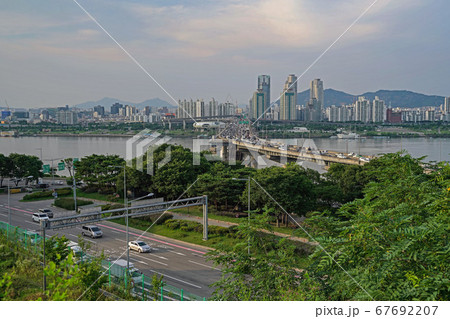 ソウル市 江南区 清潭大橋 67692207