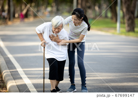 Old elderly having heartbeats fast,short of breath,symptoms of heart problems,asian senior woman with chest pain from heart attack,arrhythmia,coronary artery disease causes from high blood pressure Old elderly having heartbeats fast,short of breath,symptoms of heart problems,asian senior woman with chest pain from heart attack,arrhythmia,coronary artery disease causes from high blood pressure 67699147