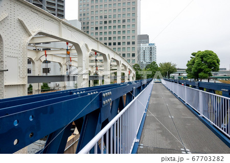 工事中の豊海橋 67703282