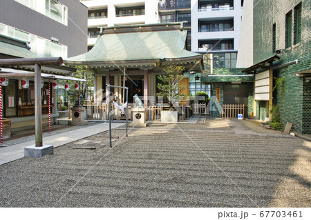 【渋谷区】宮益御嶽神社 【渋谷区】宮益御嶽神社 67703461