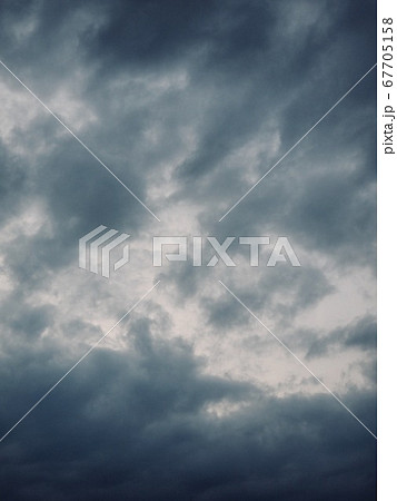 暗雲 雲 空 67705158