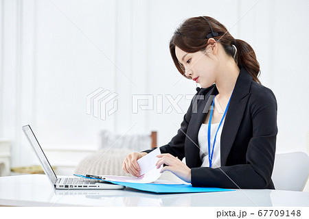 女性 女 女の子 67709148