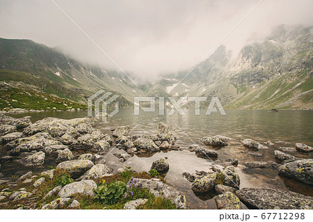 Lake Hincovo Pleso in the National Park Highの写真素材 [67712298] - PIXTA