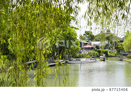 柳川市　掘割のある風景　 67715408