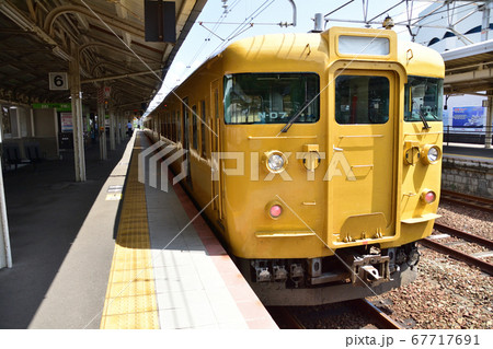 下関駅から徳山駅までの山陽本線車窓からの風景 67717691