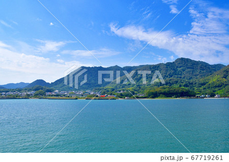 大久野島(うさぎ島)の風景と島へのフェリー航路 大久野島(うさぎ島)の風景と島へのフェリー航路 67719261