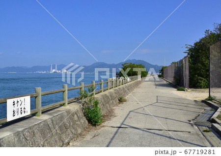 大久野島（うさぎ島）の風景と島へのフェリー航路 67719281