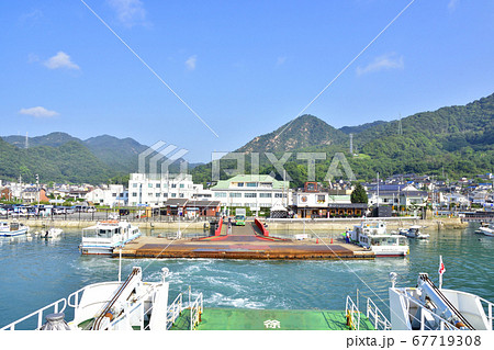 大久野島（うさぎ島）の風景と島へのフェリー航路 67719308