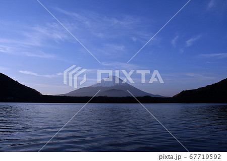 富士山〜精進湖〜 富士山〜精進湖〜 67719592