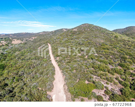 Aerial view of Los Penasquitos Canyon Preserve, San Diego 67722968