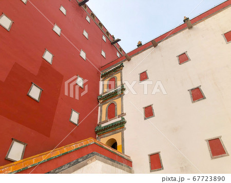 The Putuo Zongcheng Buddhist Temple, one of the Eight Outer Temples of Chengde, China The Putuo Zongcheng Buddhist Temple, one of the Eight Outer Temples of Chengde, China 67723890
