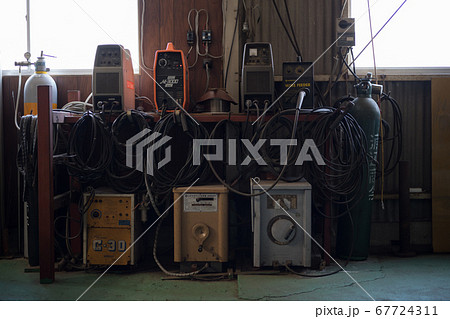 溶接機とプラズマ切断機 67724311